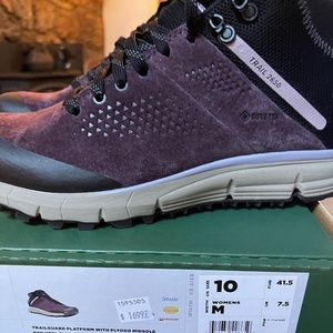 Danner trail2650 gortex hiking boots